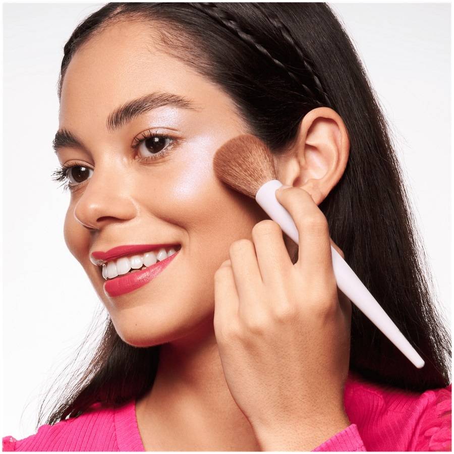 Essence Pinsel 50% Rabatt mit kostenlosem Versand