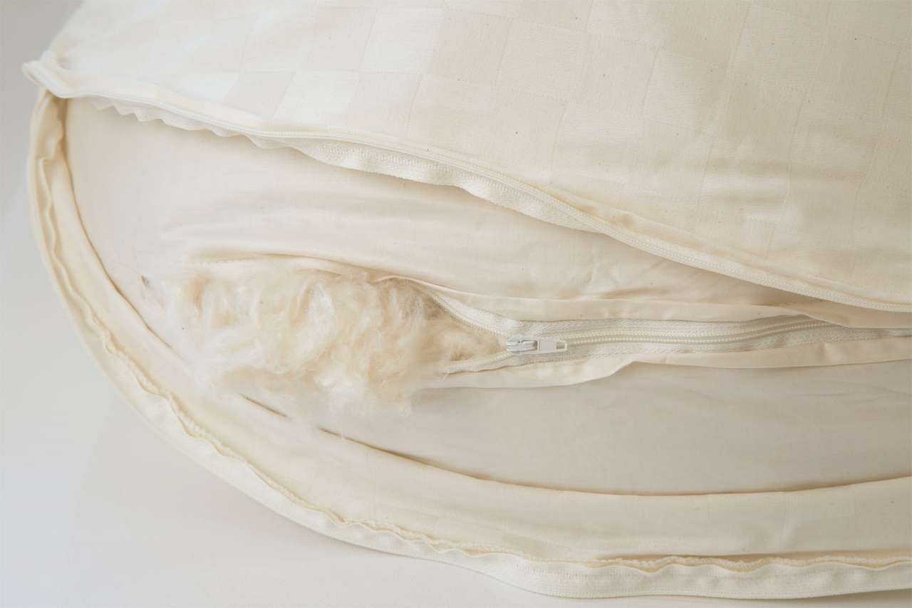 purenature Side sleeper pillow - nursing pillow: With organic cover & kapok filling Saisonale Angebote