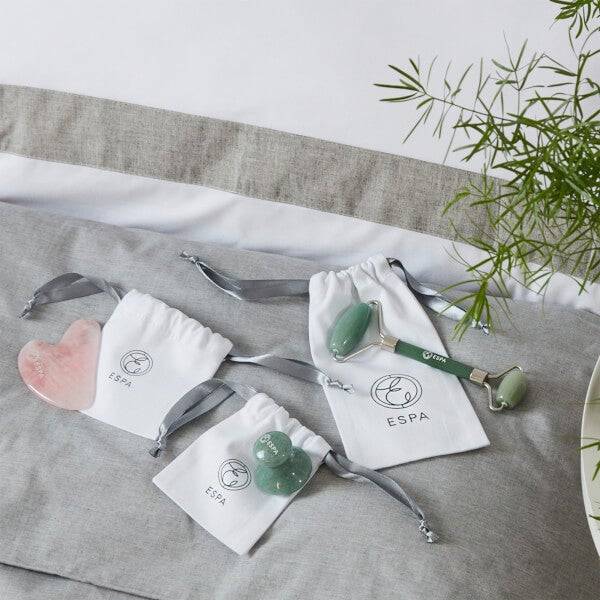 ESPA Rose Quartz Gua Sha Tool Rabatte dieses Monats