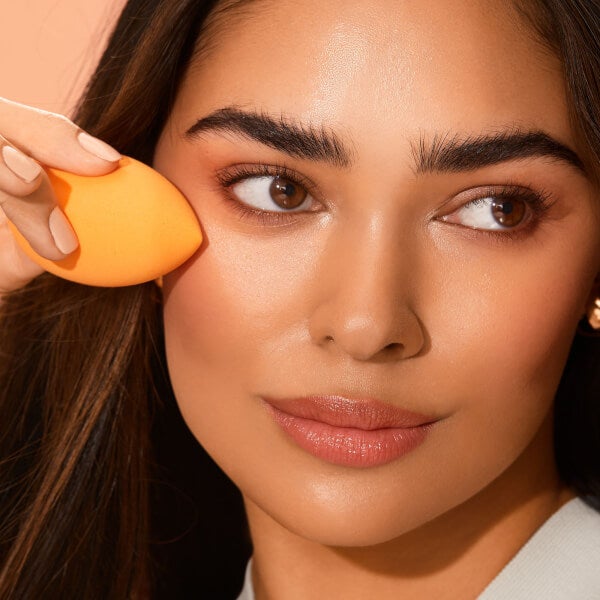 Real Techniques Miracle Complexion Sponge and Case Günstiger Verkauf