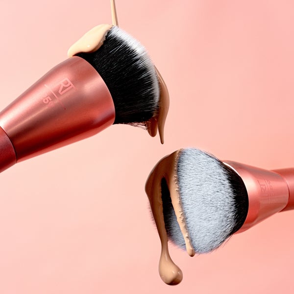 Real Techniques Glow Round Base Makeup Brush Preisnachlass