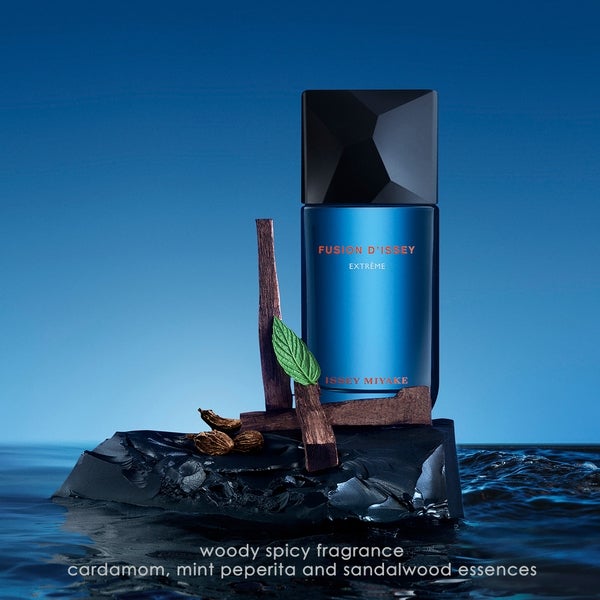 Issey Miyake Fusion D'Issey Extreme Eau de Toilette Spray 50ml Nur noch ein Tag übrig