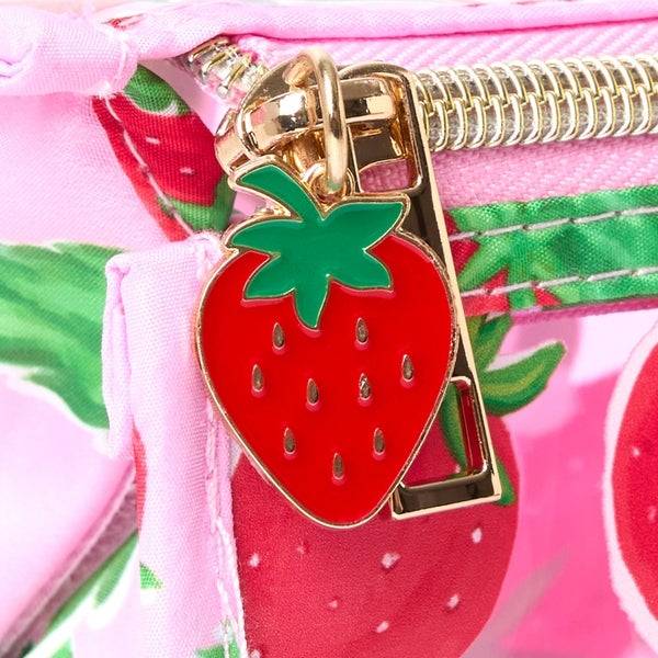 The Flat Lay Co. Open Flat Makeup Jelly Box Bag - Summer Strawberries Osterangebot