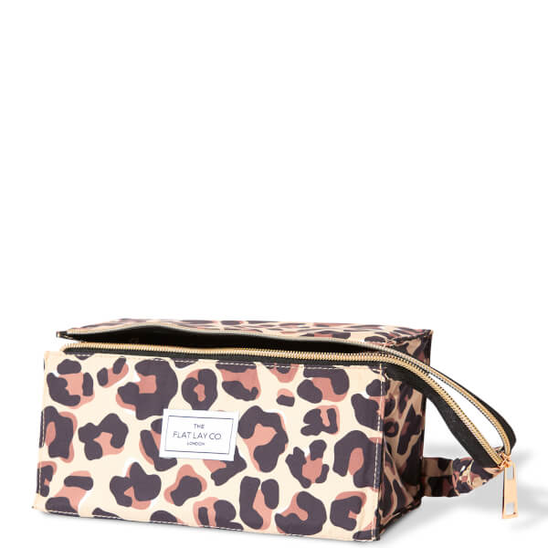 The Flat Lay Co. Open Flat Box Bag - Leopard Print Sonderangebote