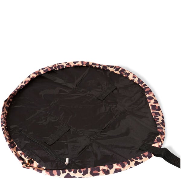 The Flat Lay Co. Drawstring Bag - Leopard Print Letzte 3 Tage