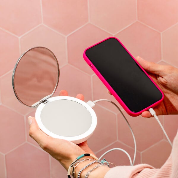 StylPro Flip 'N' Charge Mirror 50% Rabatt mit kostenlosem Versand