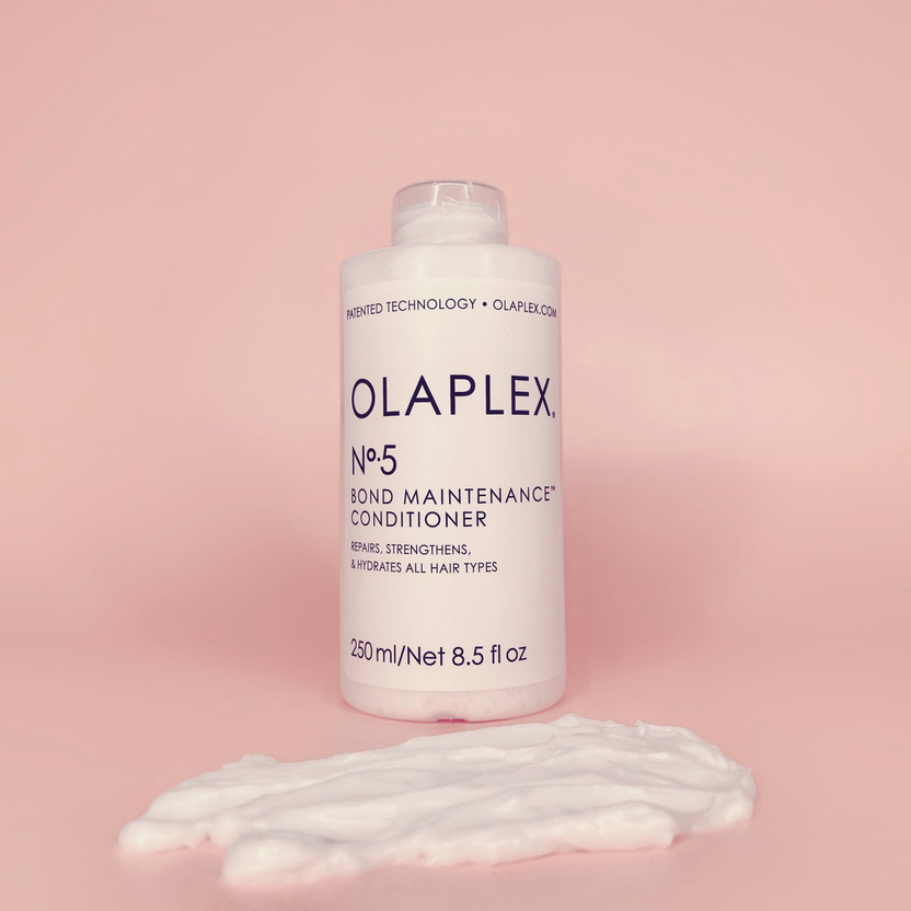 OLAPLEX N°5 Bond Maintenance Conditioner (250ml) Vatertagsangebot