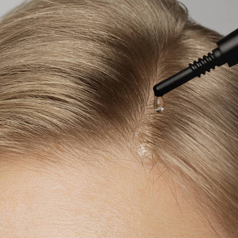 MÁDARA Cosmetics Scalp Peel Serum (50ml) Vatertagsangebot