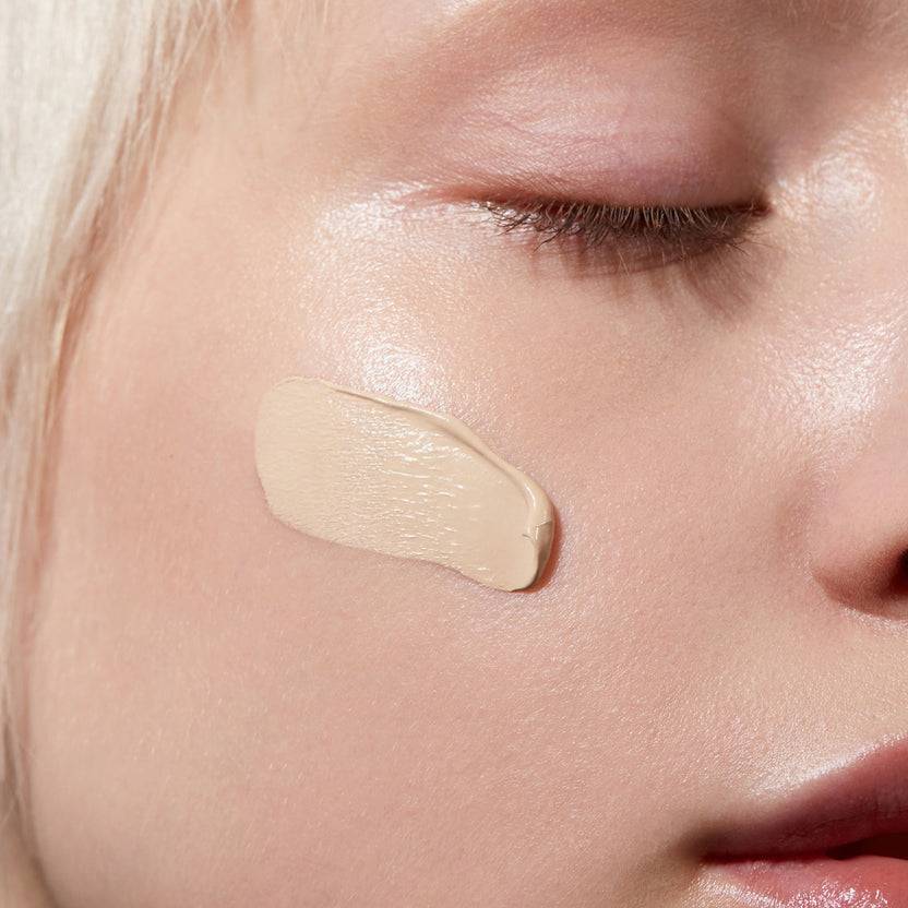MÁDARA Cosmetics SKINONYM Semi-Matte Peptide Foundation (30ml) 50% Rabatt für begrenzte Zeit