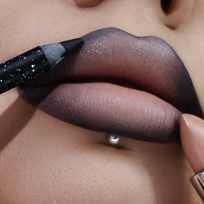 Glamlite Cosmetics Ghost Face™ x Glamlite Nude Lip Kit (5.3g) Nur für heute